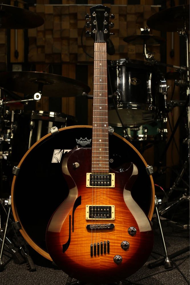 Yamaha AES620HB Semi-Hollow body Korea