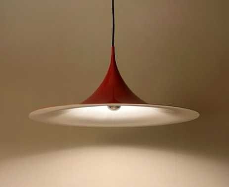 Candeeiro SEMI RED de Claus Bonderup & Torsten Thorup p/ Fog & Morup