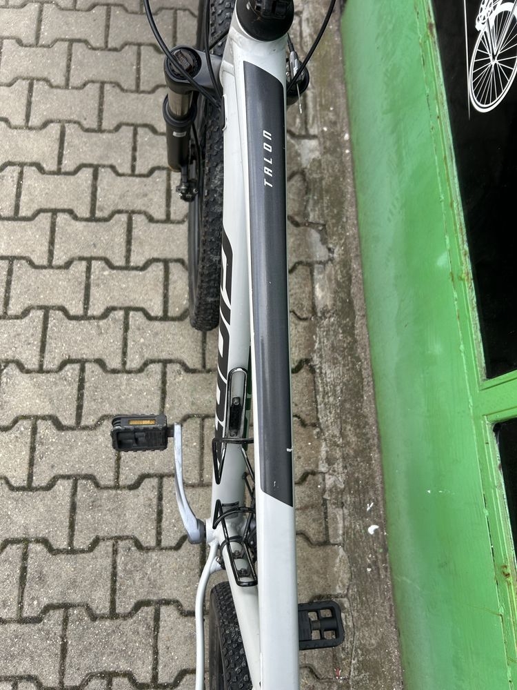 Rower - Giant - Talon 2 - Deore - kola 29