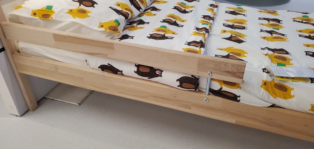 Ikea SNIGLAR łóżeczko dla dziecka 70x160cm
Rama łóżka z dnem z listew,