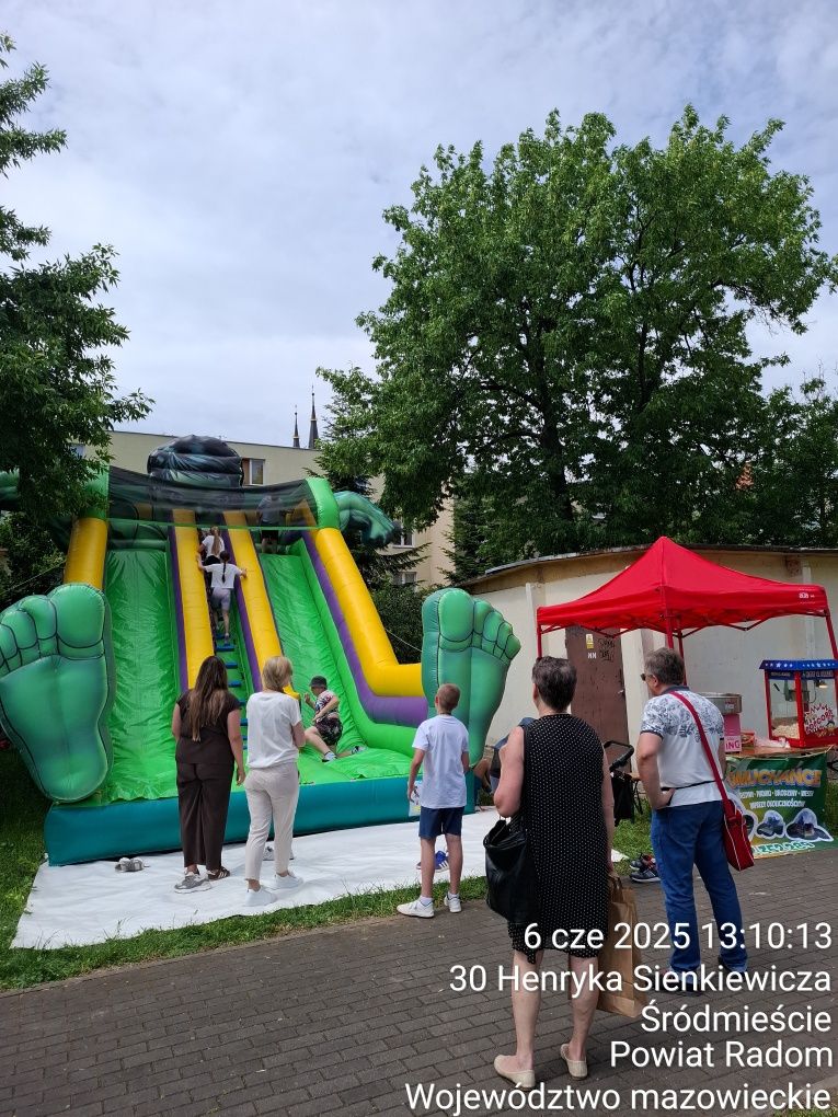 Wipe Ball Wipeout Tor przeszkód ze zjeżdżalnią