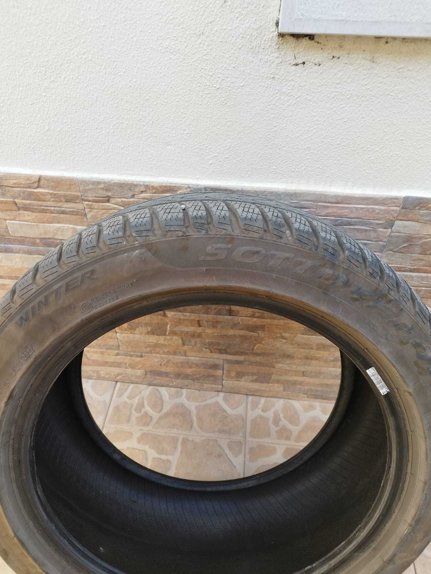 PIRELLI Winter Sottozero 3
275/40 R18 103V