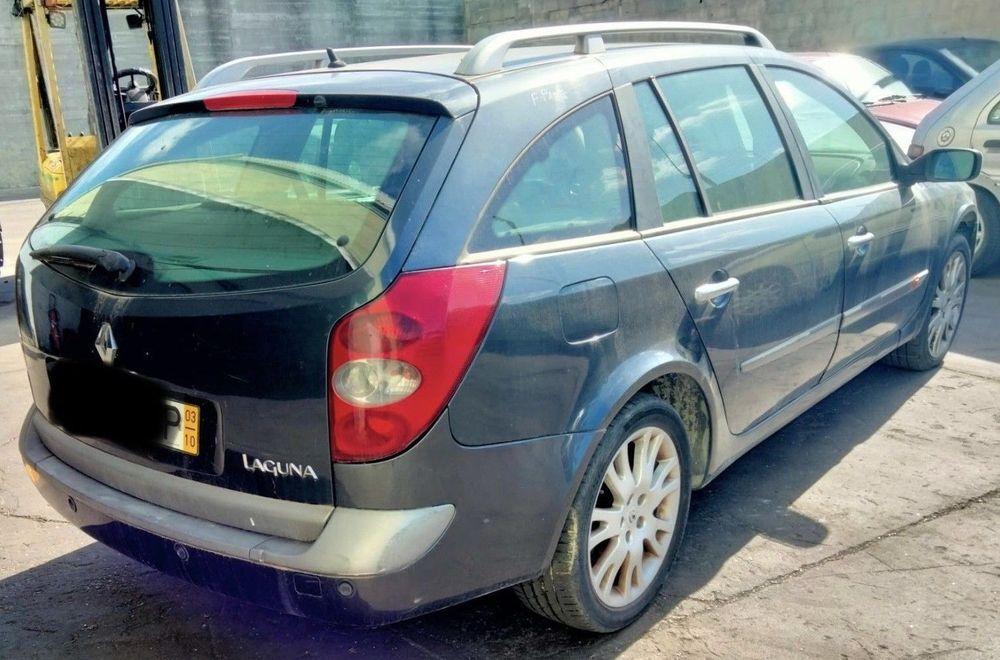 Renault Laguna 2.2 DCI de 2003 disponível para peças