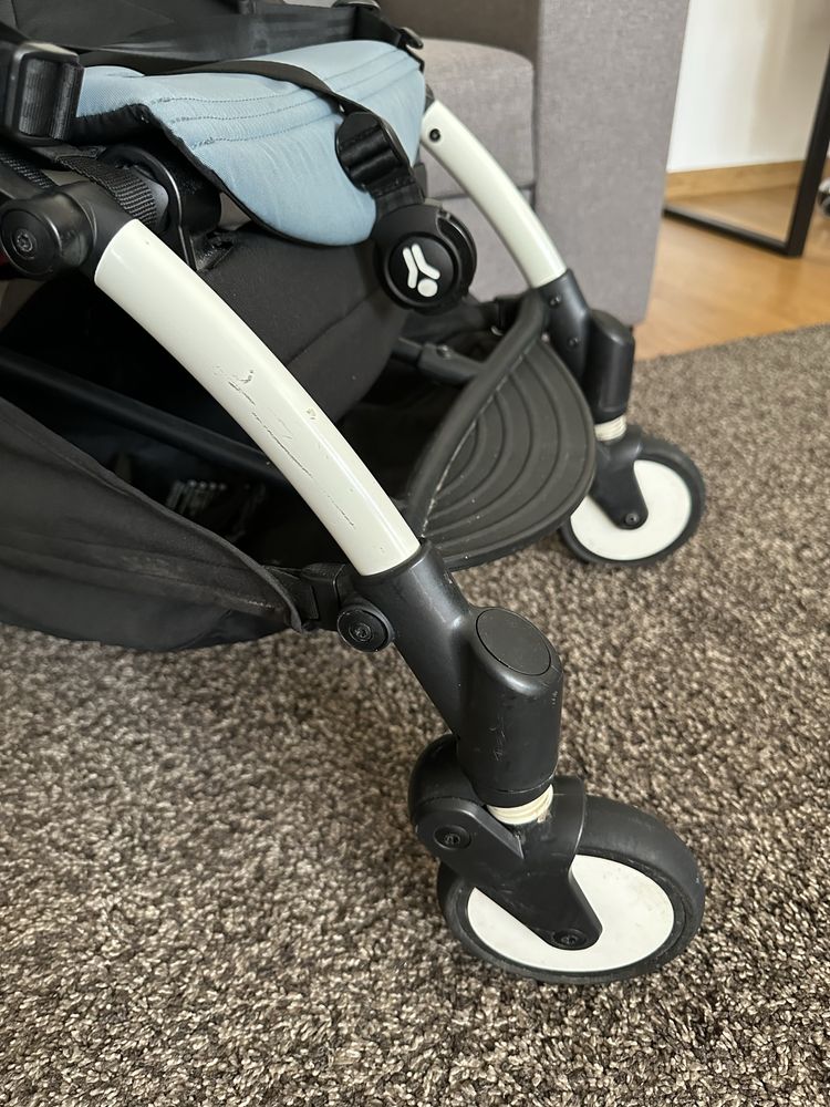 Babyzen YOYO 2 – lekki i kompaktowy wózek spacerowy