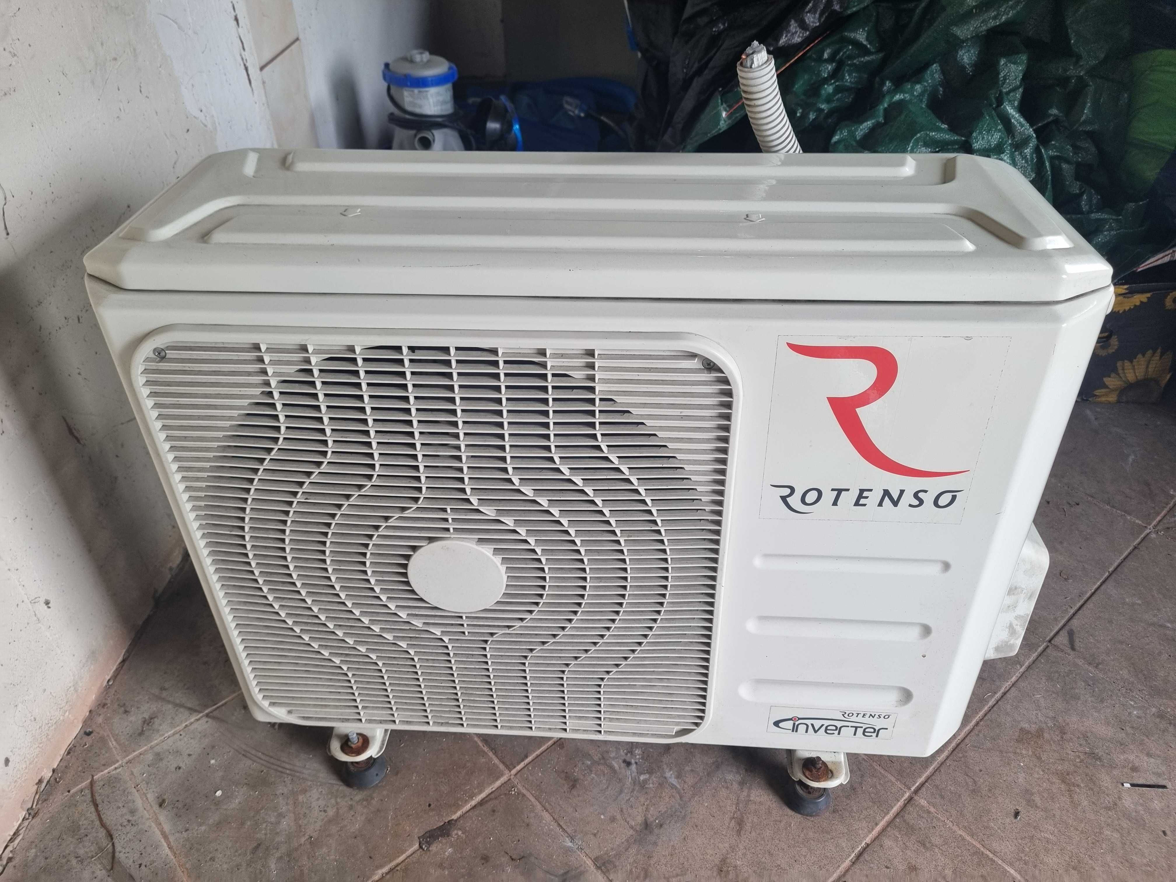 Klimatyzator Gree GWH12QB-K6DNB8I/O oraz ROTENSO I26VO zewnętrzny