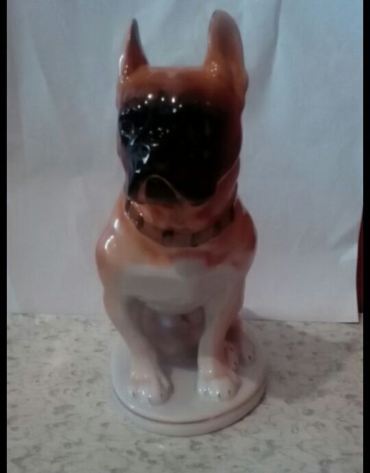 Статуэтка бульдог