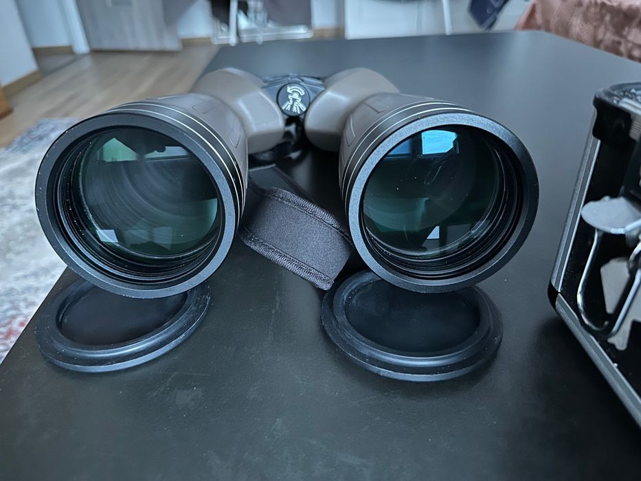 Lornetka Delta Optical  Extreme 15x70