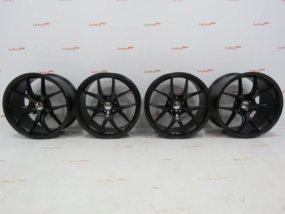 Jantes Look BBS FI 19 8.5 et 33 + 9.5 et 38 5x120 Preto Matte