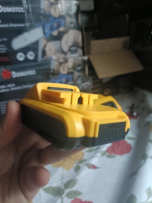 Акумулятор DeWalt для електроінструменту Аккумулятор девольт 20 21 24v