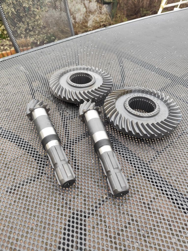 Reck Siloking koło zębate 9x37 zębów Tryb rozściełacz Pryzm