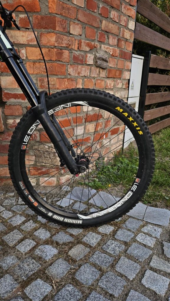 Rower Polygon collosus dh7 2017 (s) 27.5