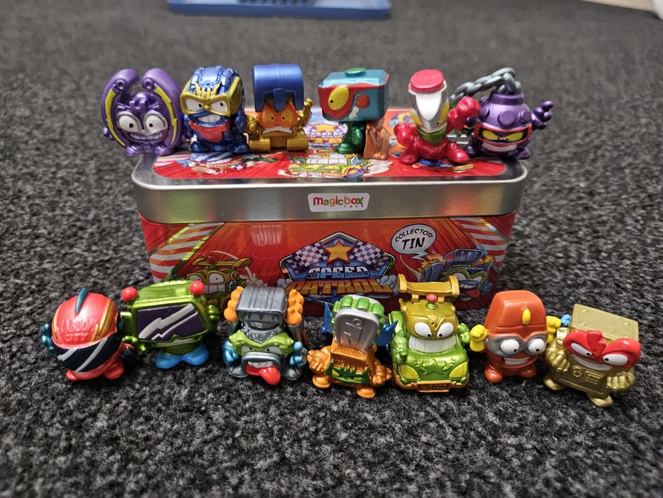 Superzings figurki z puszki, zestaw z trzech puszek