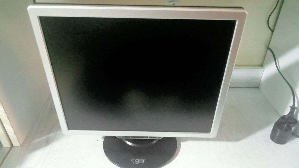 Monitor LCD GNR TS702 Okablowanie Komplet