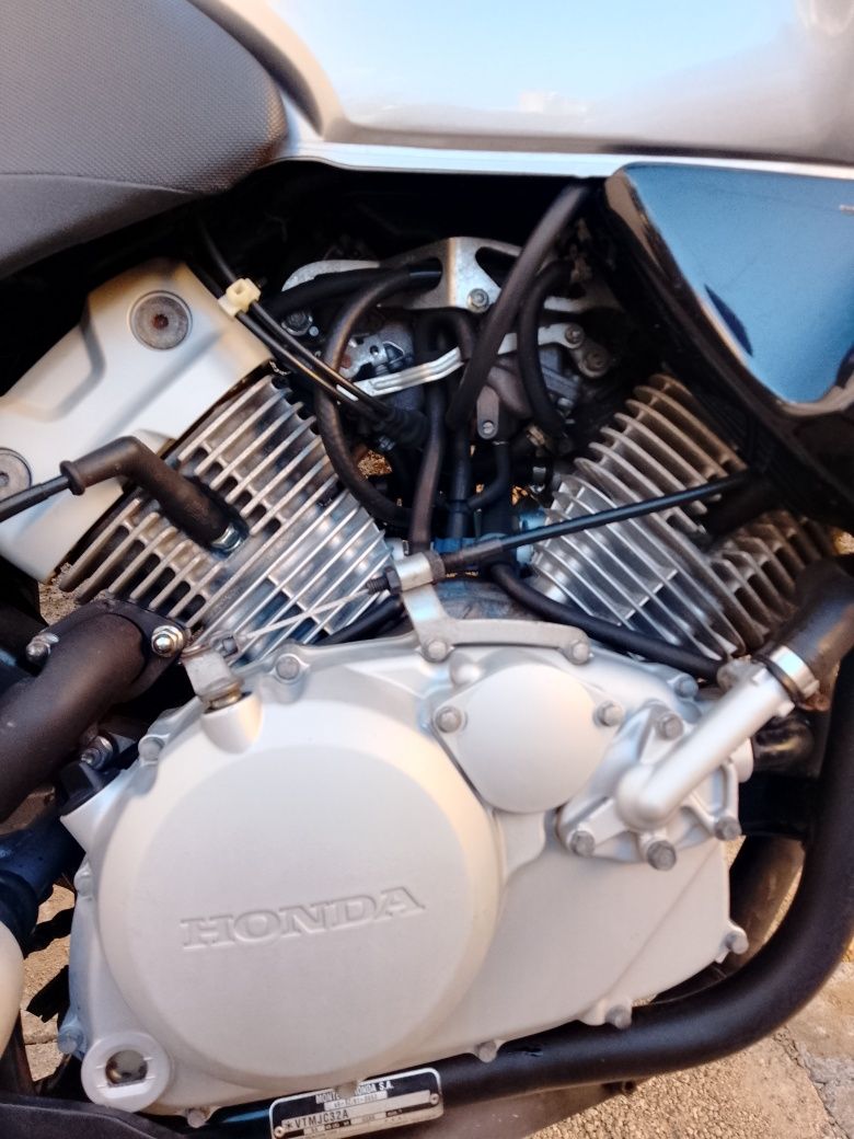 Honda Varadero XL 125