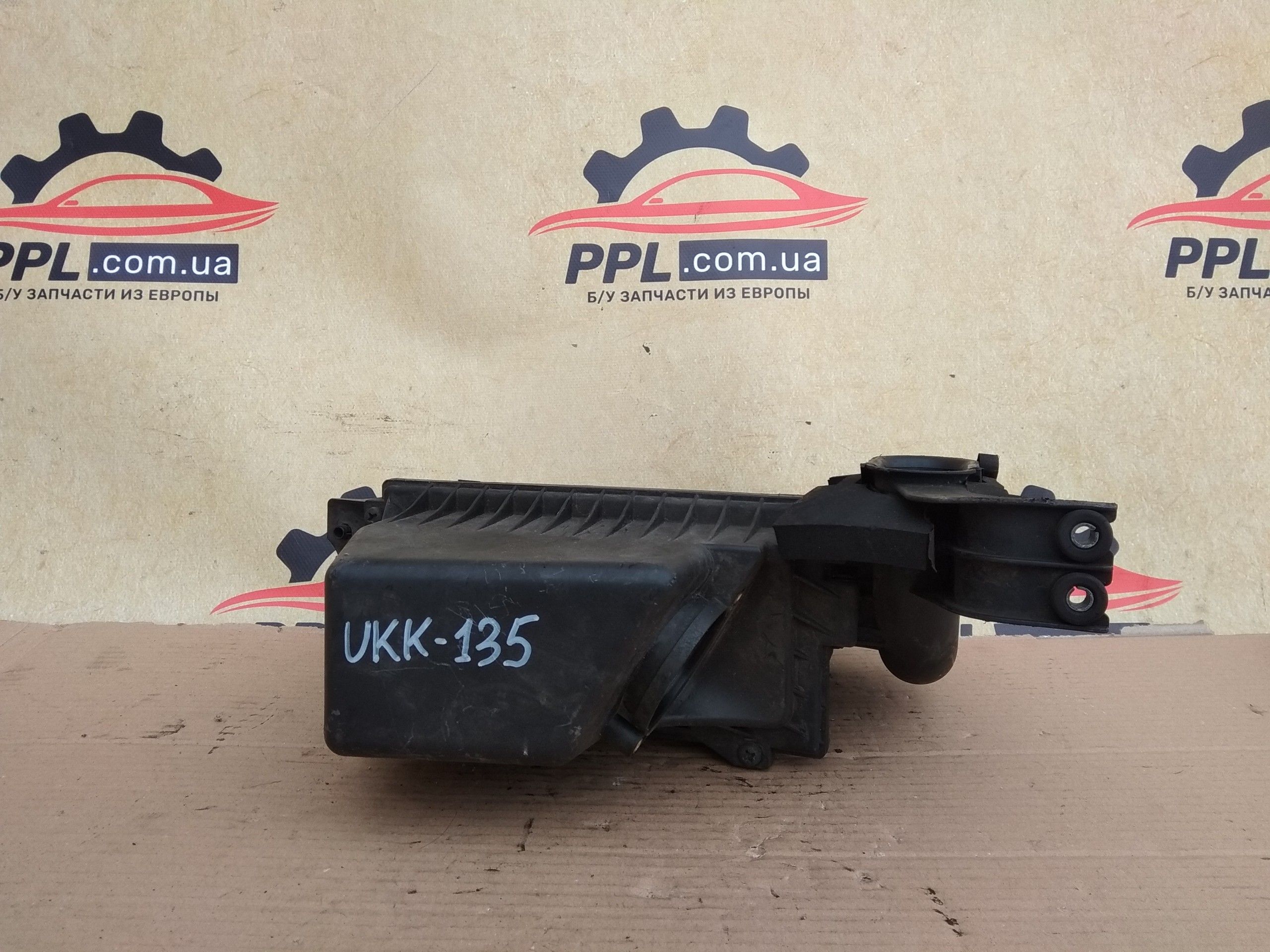 Suzuki Swift Mk6 2005-2010 1.3 DDIS корпус воздушного фильтра 62J-A01