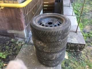 4 Колеса від BMW (зима) GoodYearM+S 205/55 R16 + диски +ковпаки