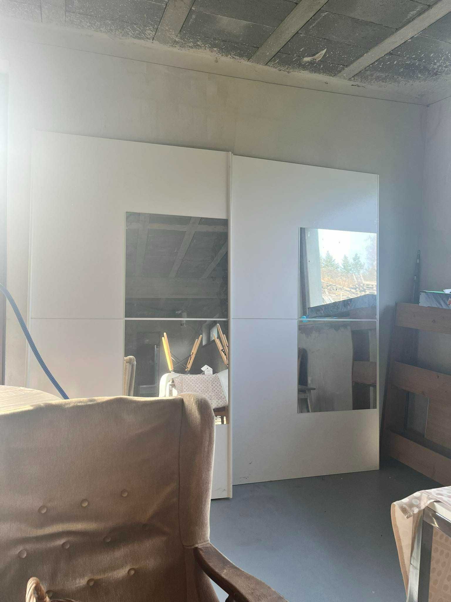 Drzwi przesuwne z lustrem - białe - garderoba 111 cm x 202 cm 2 sztuki