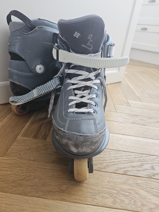 Rolki do jazdy agresywnej USD Carbon 45-46