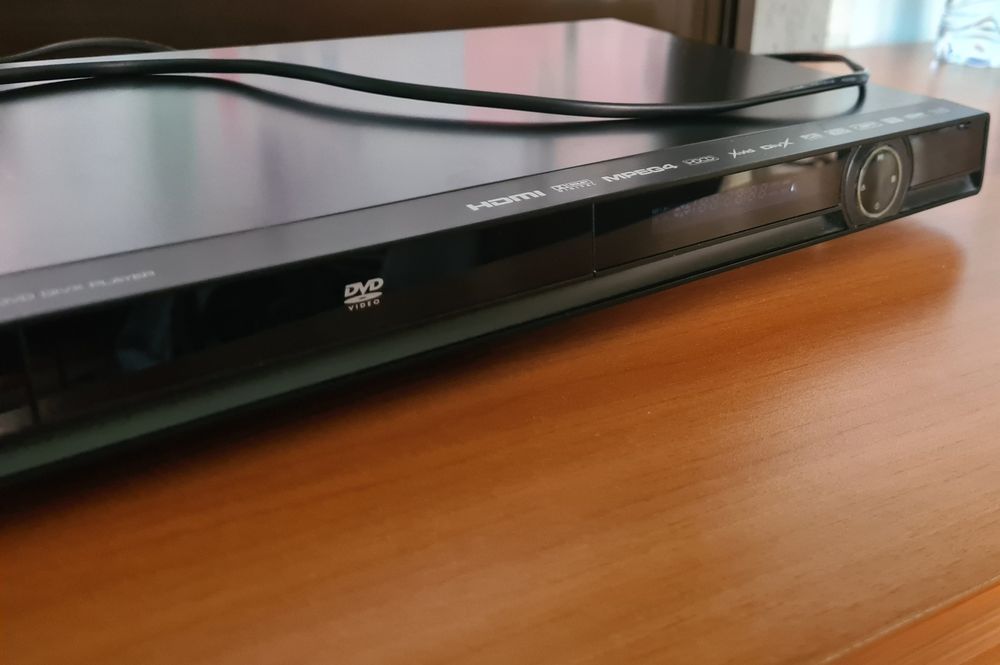 Leitor DVD CrownJapan