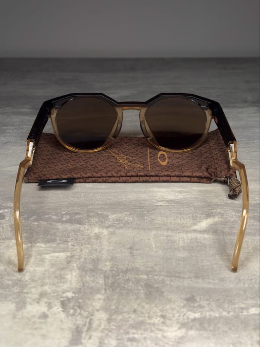 Oakley Okulary HSTN M x Kylian Mbappé Dark Amber Light Curry / Prizm