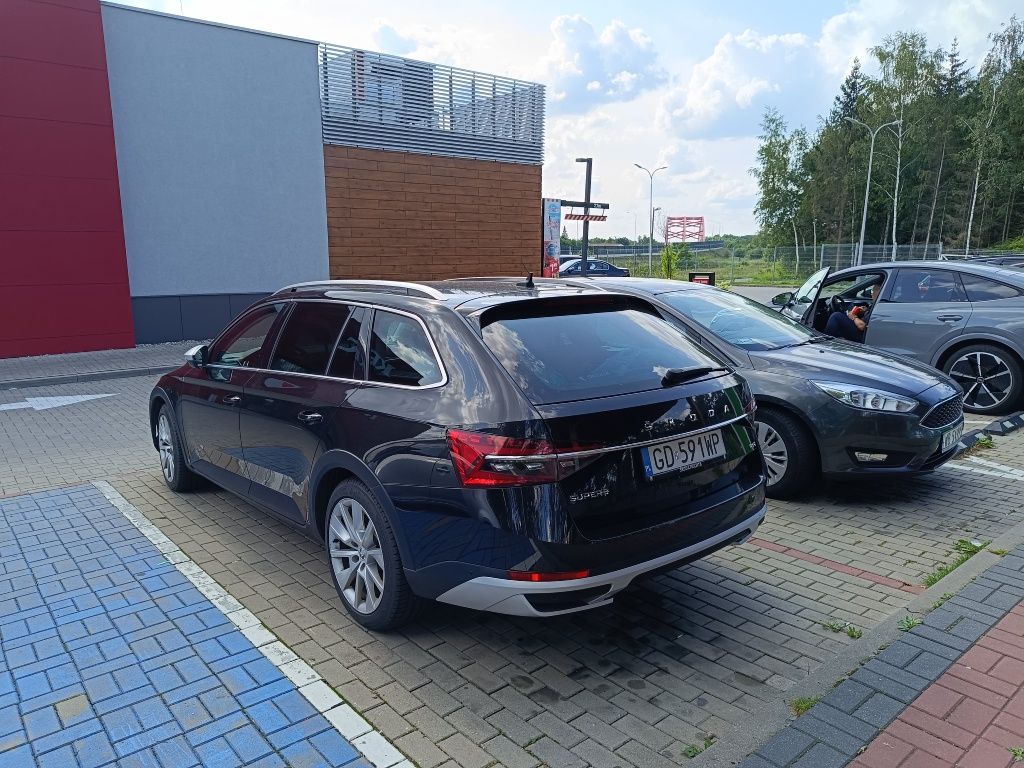 Skoda Superb 2020 4x4 Scout LPG kombi