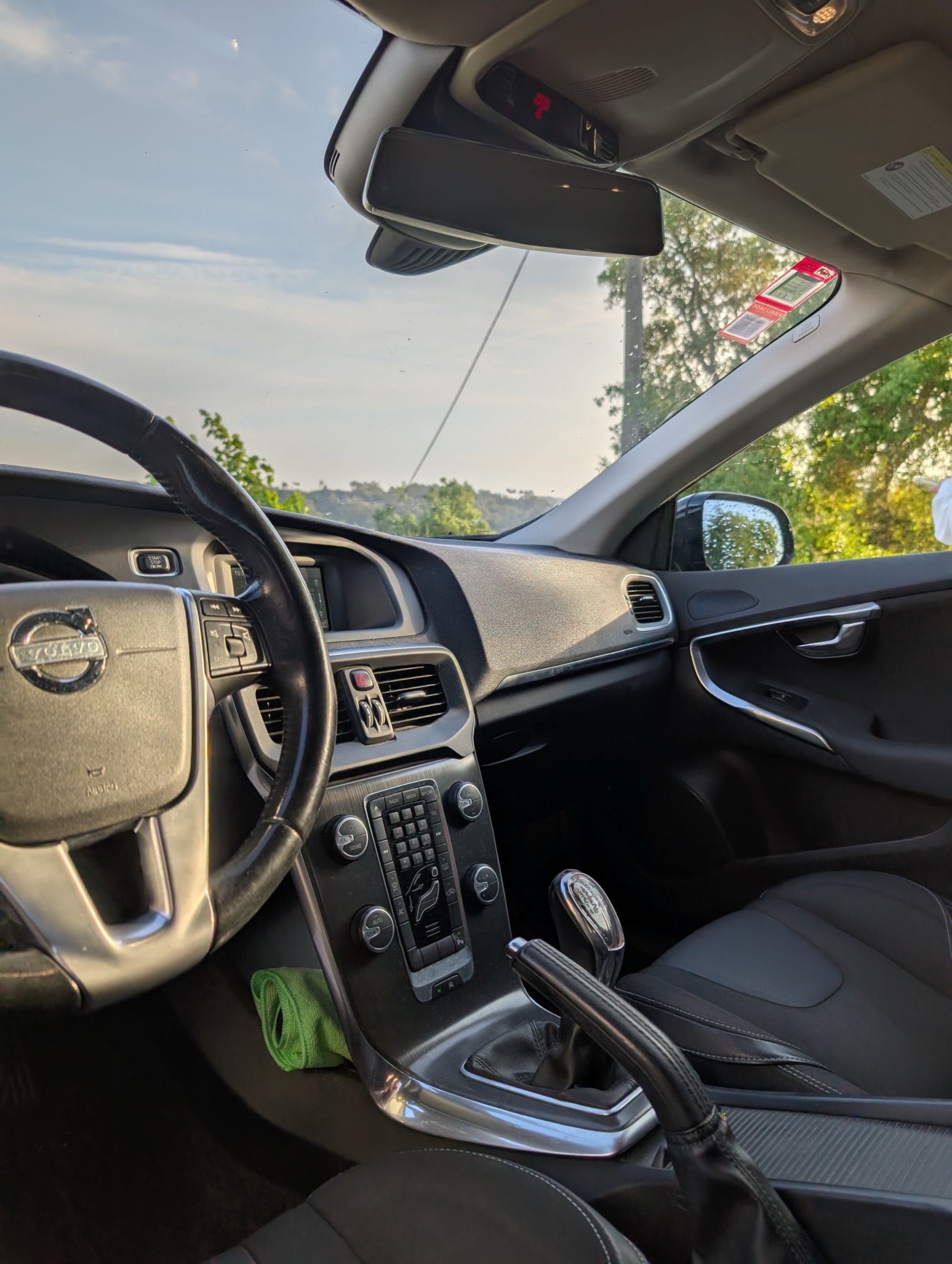 Volvo V40 D2 - 2014