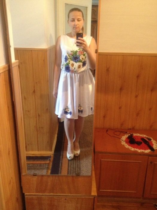 Вишите плаття бісером