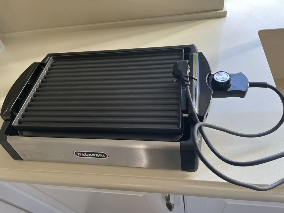 Елекрогриль Делонгі