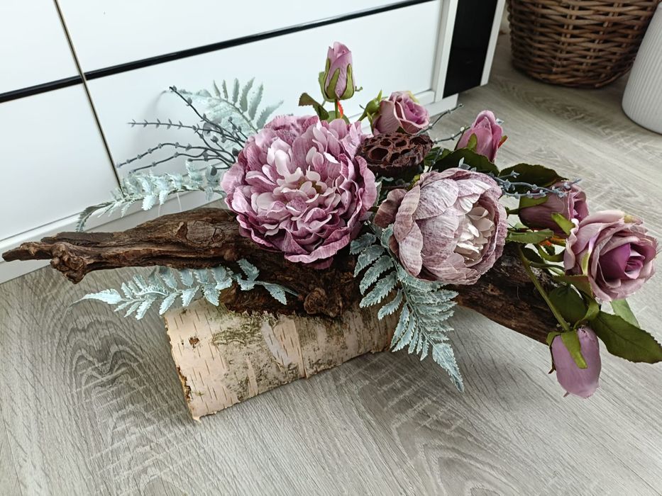 Wiązanka nagrobna stroik cmentarny na grób na cmentarz