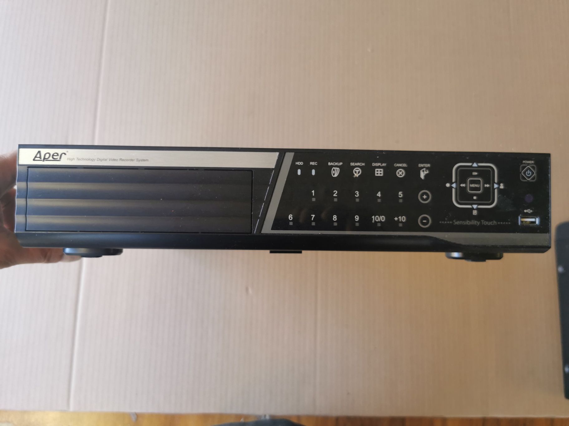 Rejestrator 16 kanałowy monitoringu Aper