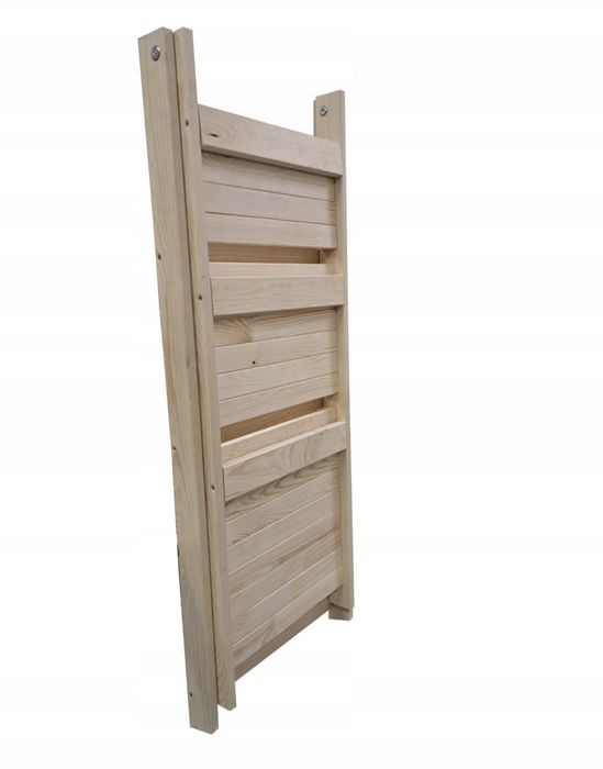 Regał z litego drewna