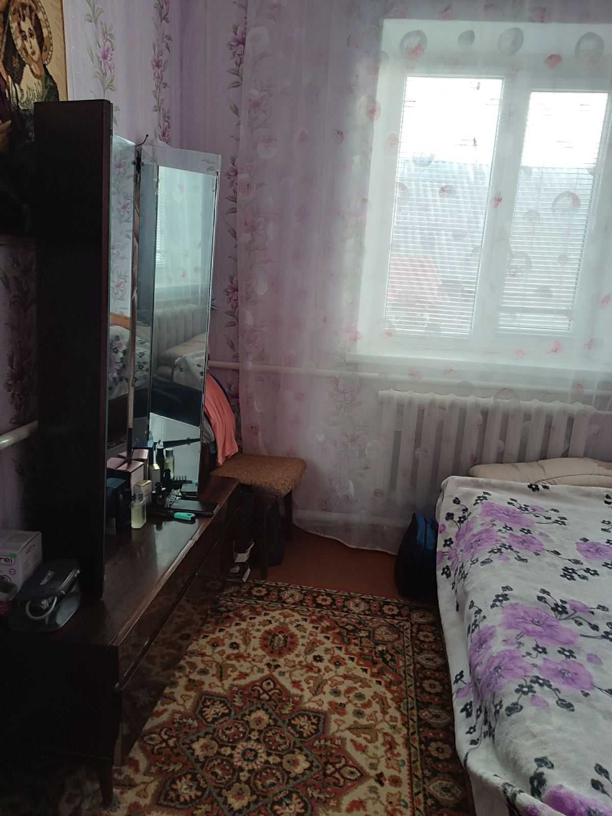 Продам доглянутий будинок в центрі Немирова 1348