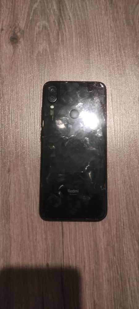 Продам Redmi note 7