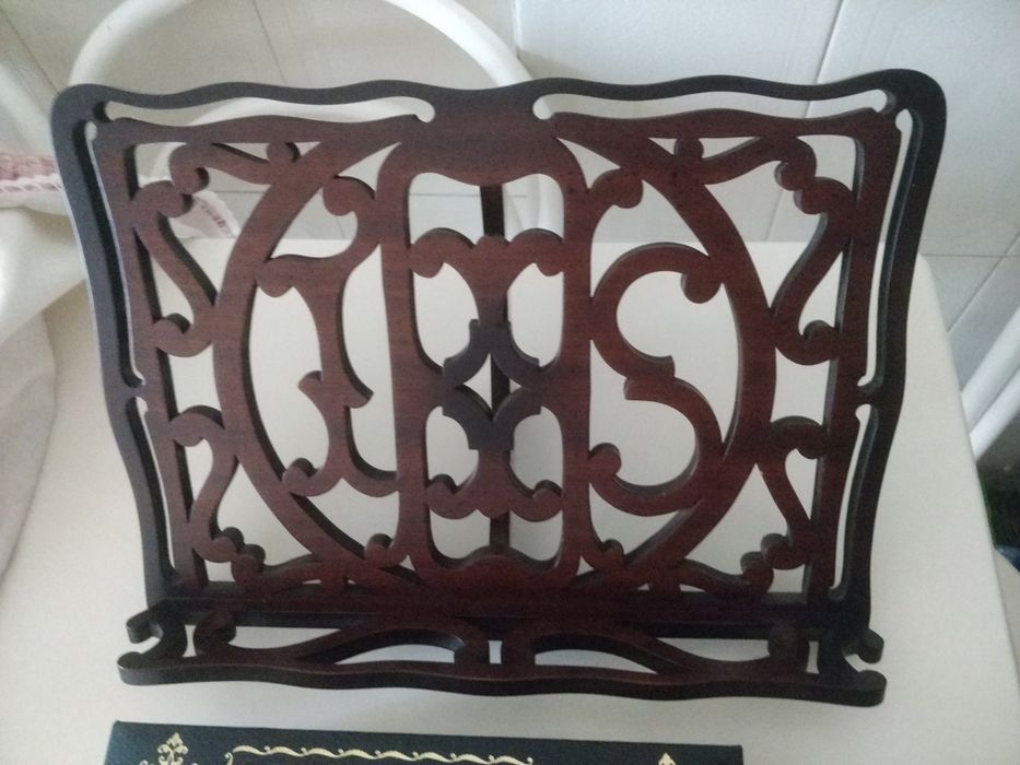 Bíblia sagrada nova edição papal