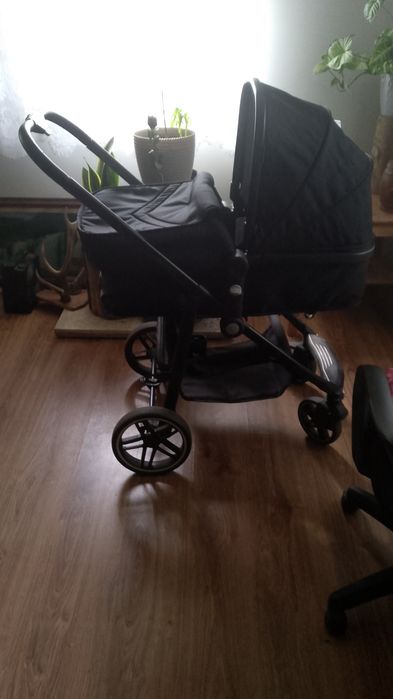 Wózek głęboki dla noworodka