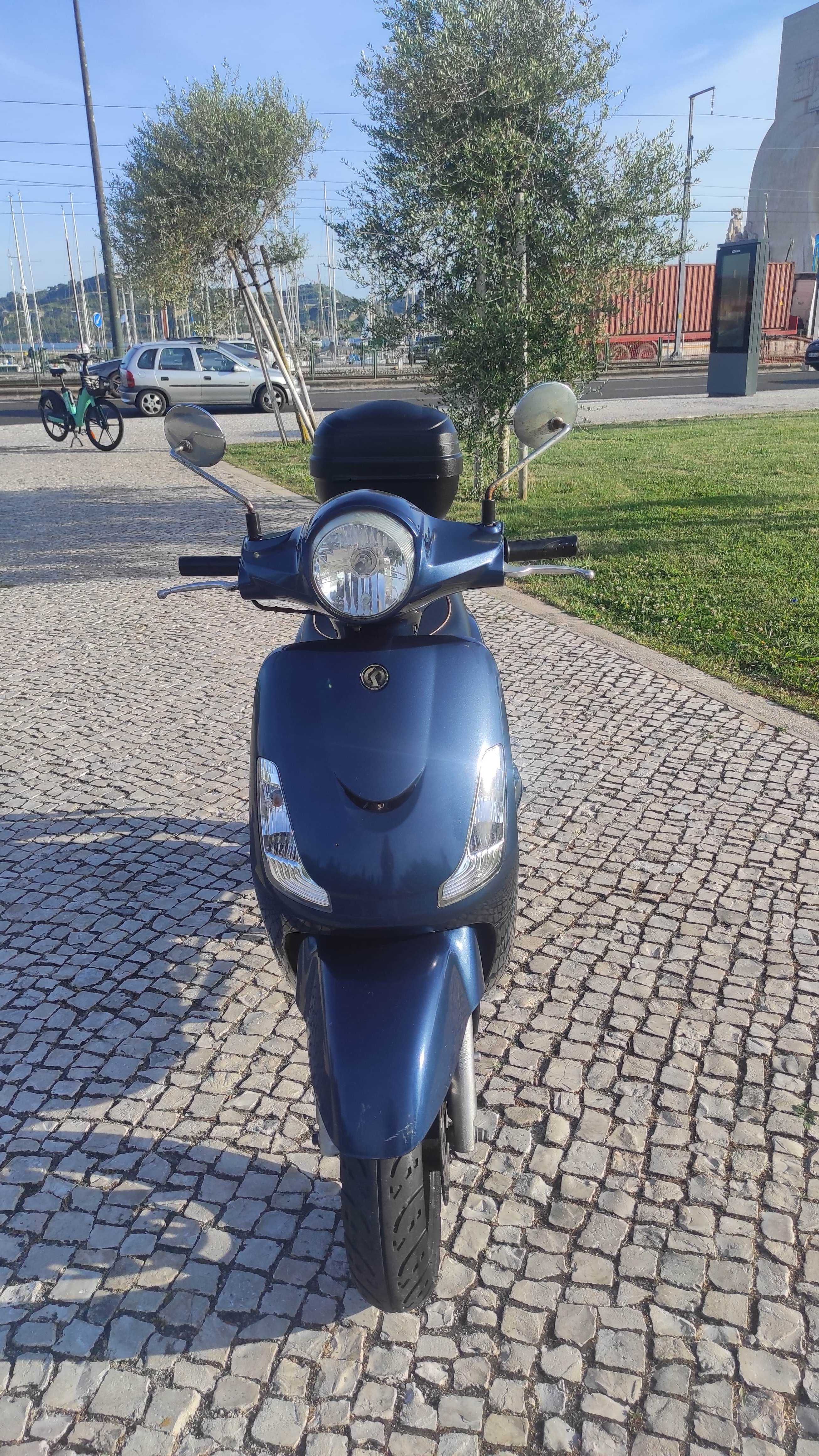 Scooter SYM fiddle 125  II