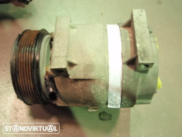 Compressor AC - Scenic 1.9D / DTI ( 99/03 )