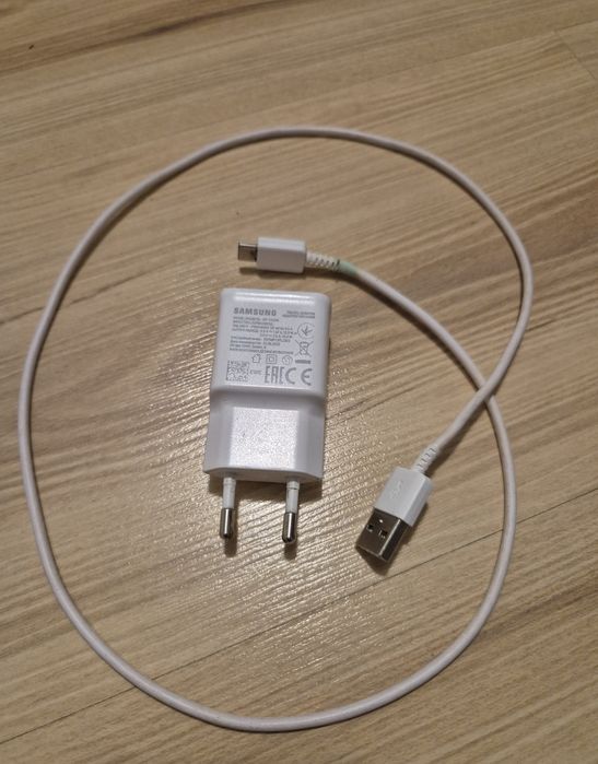 Samsung A41 biały z zewnętrzną kartą pamięci