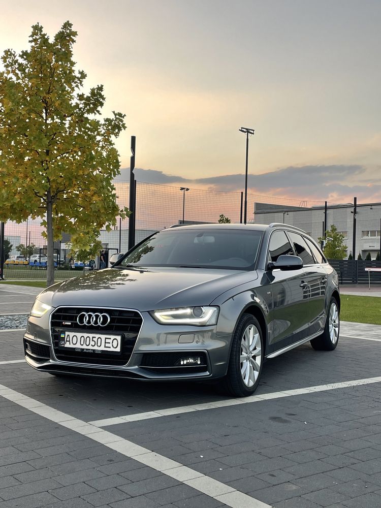 Продам Audi A4 на S-Line 2015 року