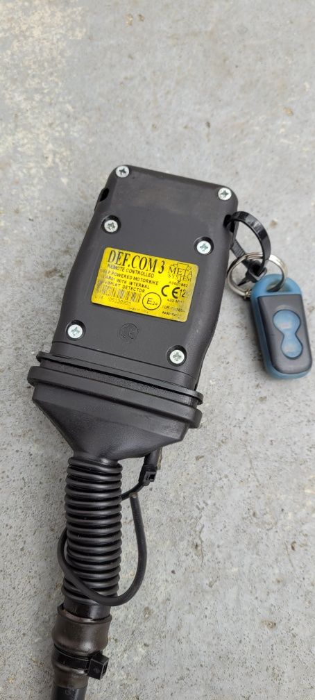 DEF COM 3 alarm motocyklowy