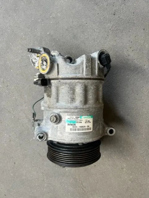 Compressor de AC Jaguar Range Rover 3.0 ref: 9X23-19D629-DA