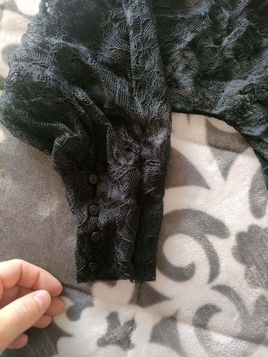 Body Zara renda preta