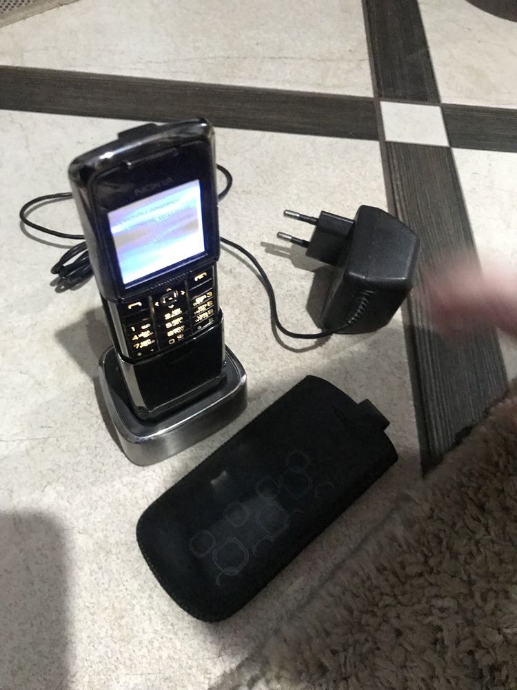 Nokia 8800 gold   класік gan metal  spacial edition