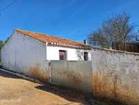 Quinta situada em Olhas - Ferreira do Alentejo
