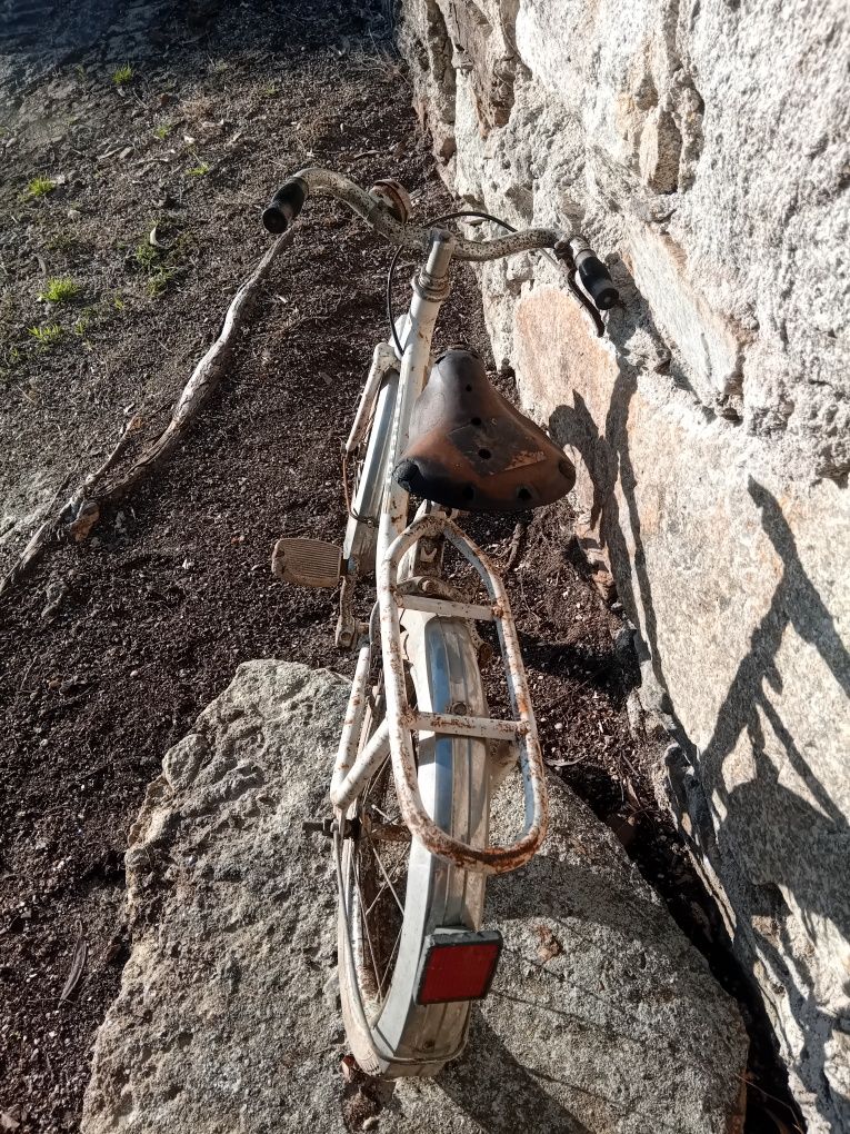 Bicicleta peugeot  antiga