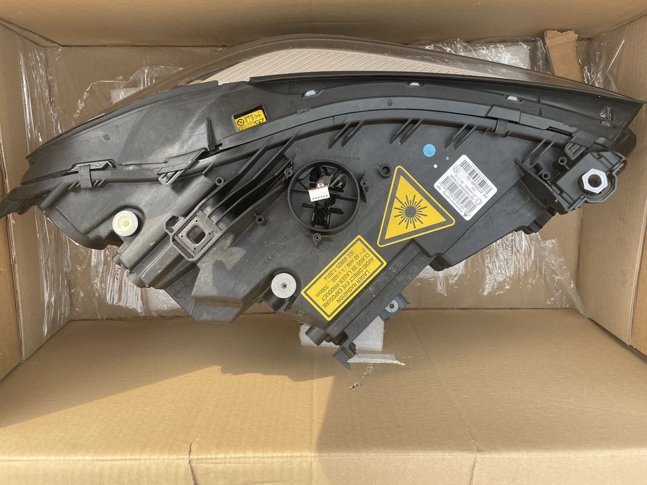 Farol Laser BMW F91 F92 F93 G14 G15 G16