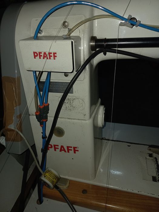 Máquina costura calçado