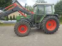 Fendt 309 LS z ładowaczem