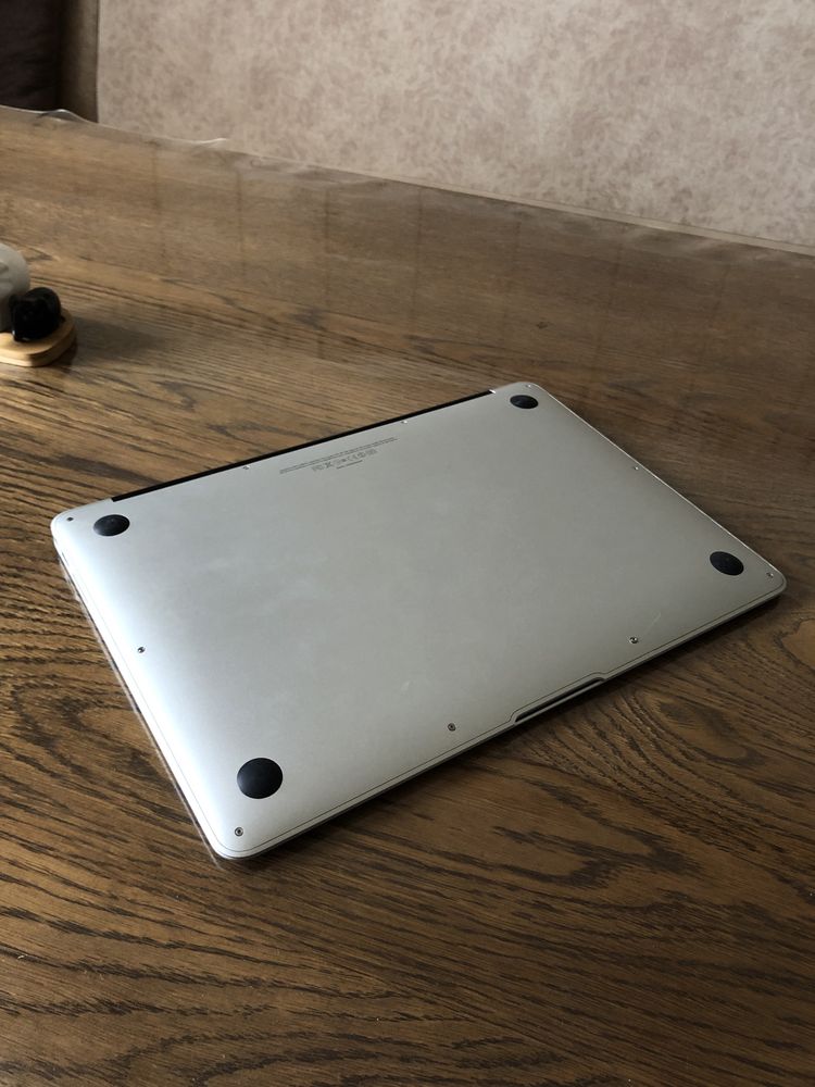 MacBook air A1369