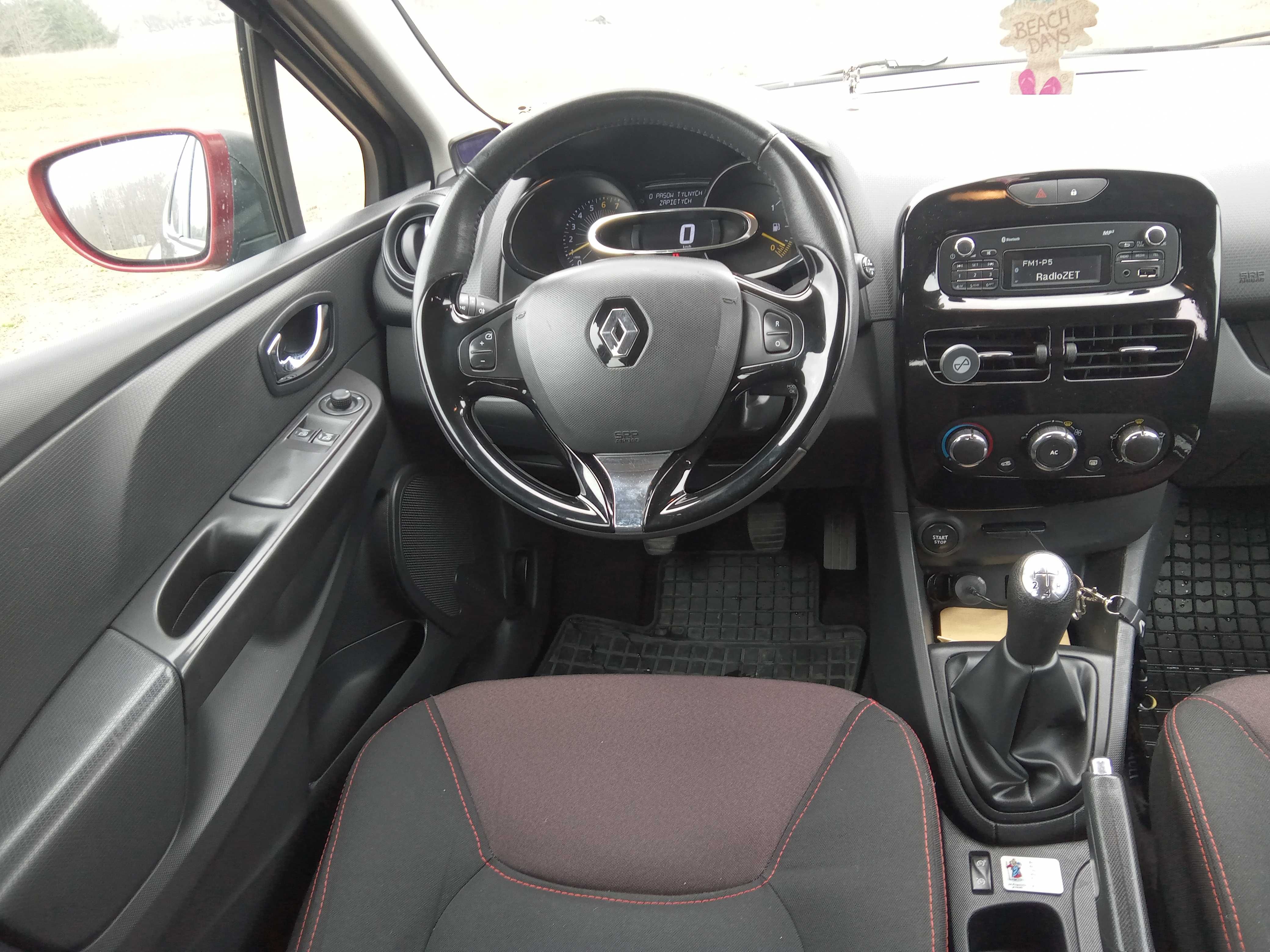 Renault Clio 2013 rok 5 drzwi salon bezwypadek 0.9 tce klima ładny